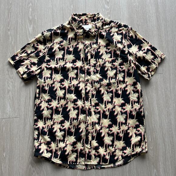 AE American Eagle Outfitters Palm Print Casual Button Up Shirt Mens Medium - Picture 1 of 12